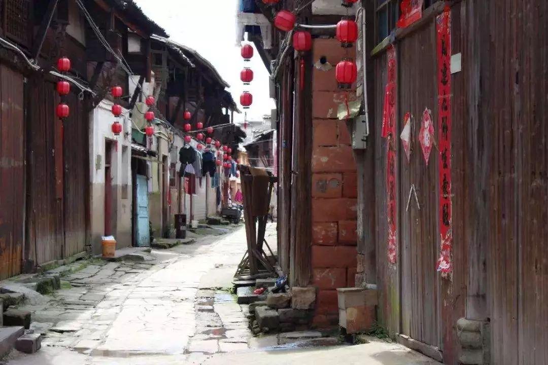北京首都机场股份：订立信息系统委托管理服务合同